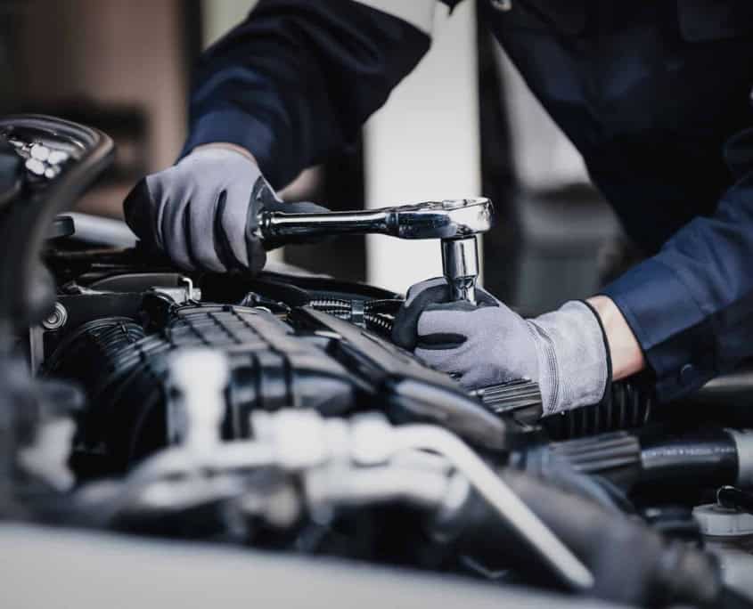 Få et bilsyn i Bagsværd nær Gladsaxe hos DK Bilservice. Besøg vores Autoværksted nær Gladsaxe og Lyngby